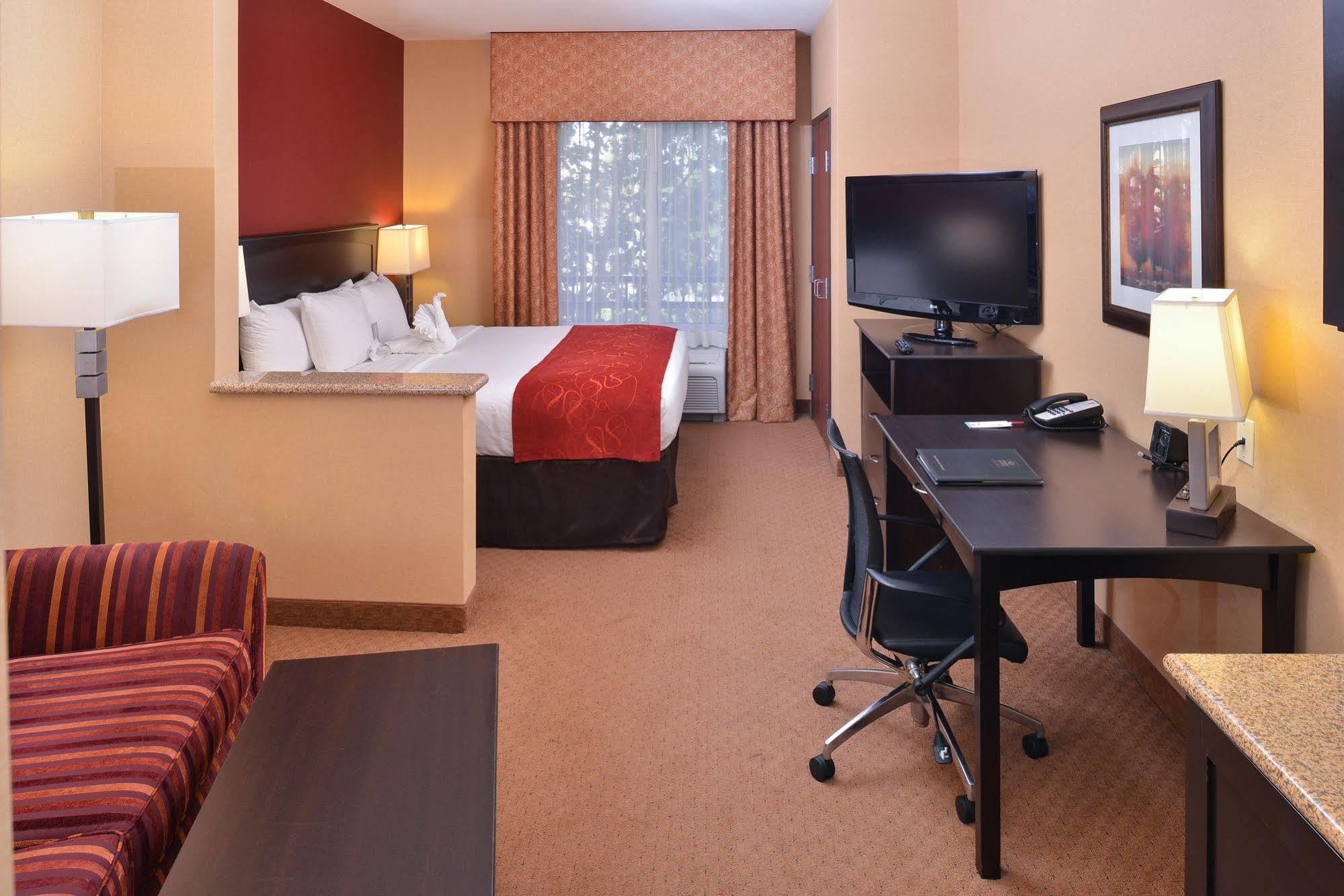 Comfort Suites Ontario Airport Convention Center Exteriér fotografie
